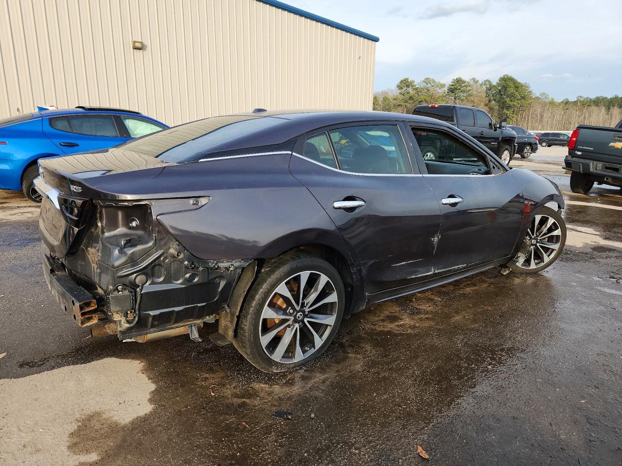 2016 NISSAN MAXIMA