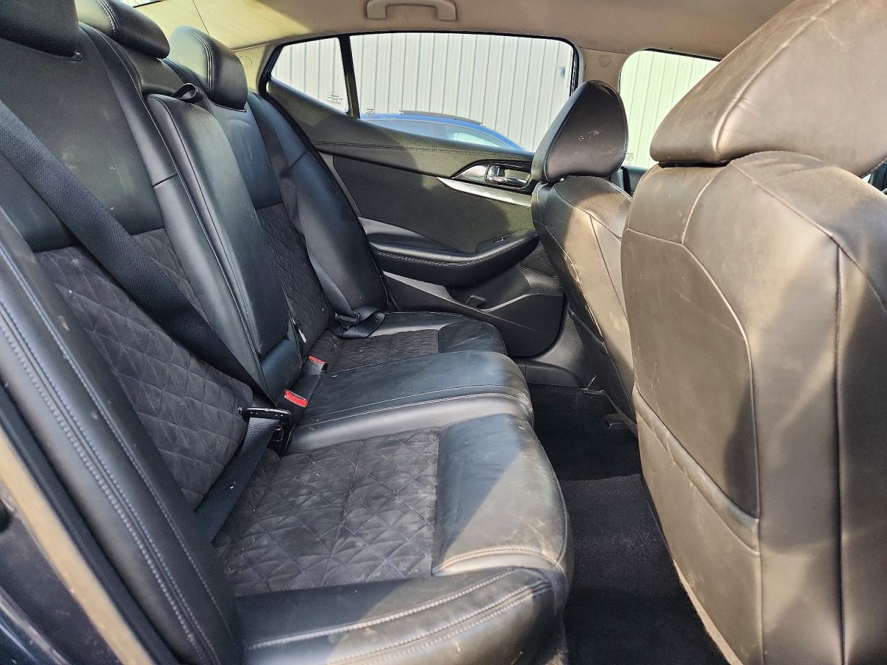 2016 NISSAN MAXIMA