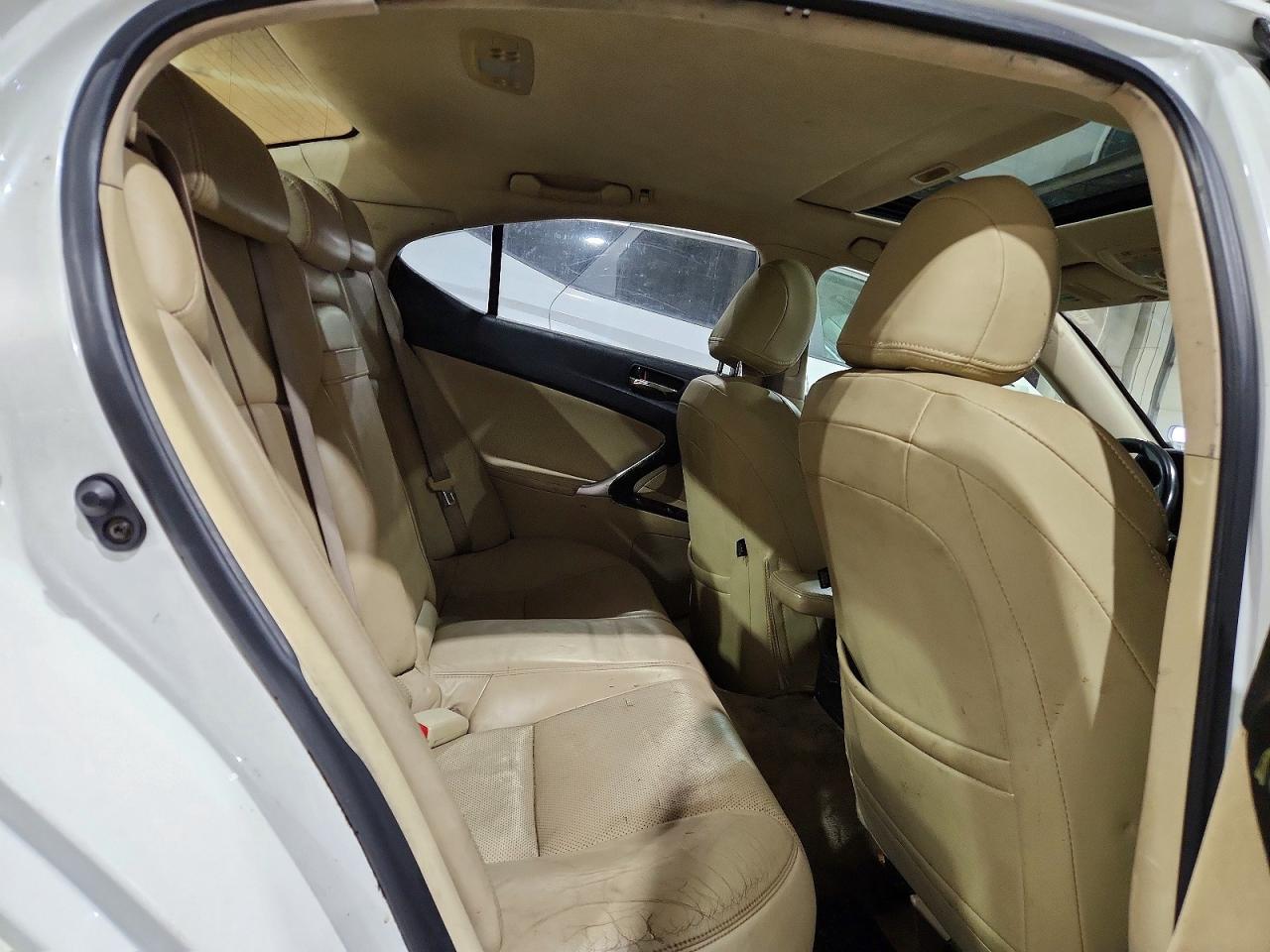 2006 LEXUS IS