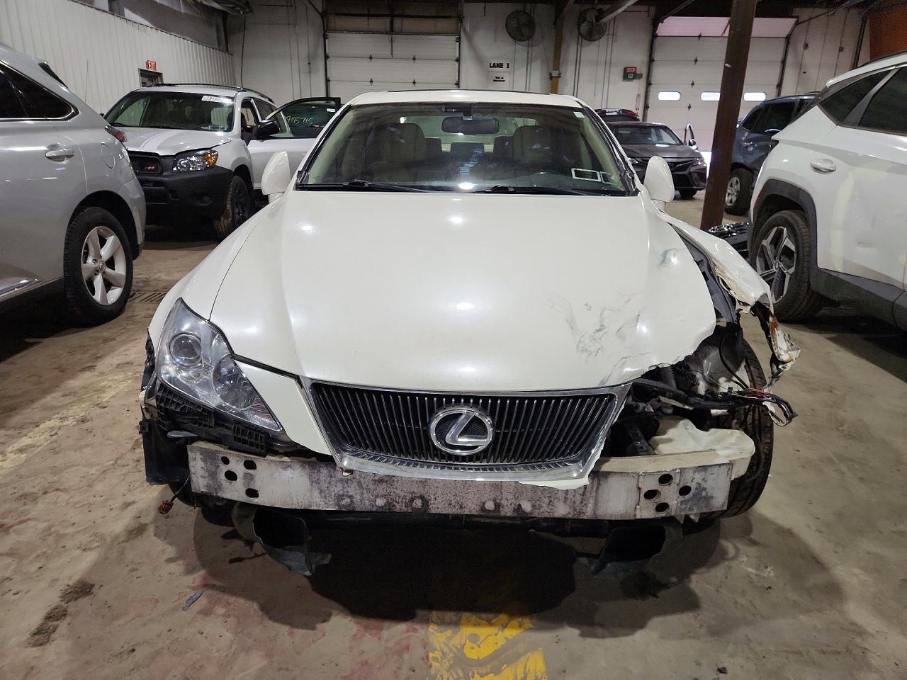 2006 LEXUS IS