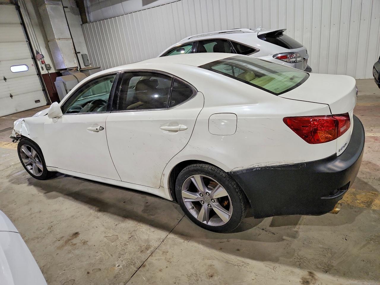 2006 LEXUS IS
