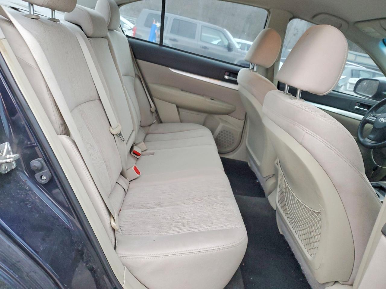 2013 SUBARU LEGACY