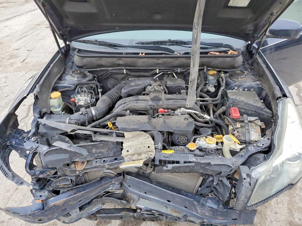 2013 SUBARU LEGACY