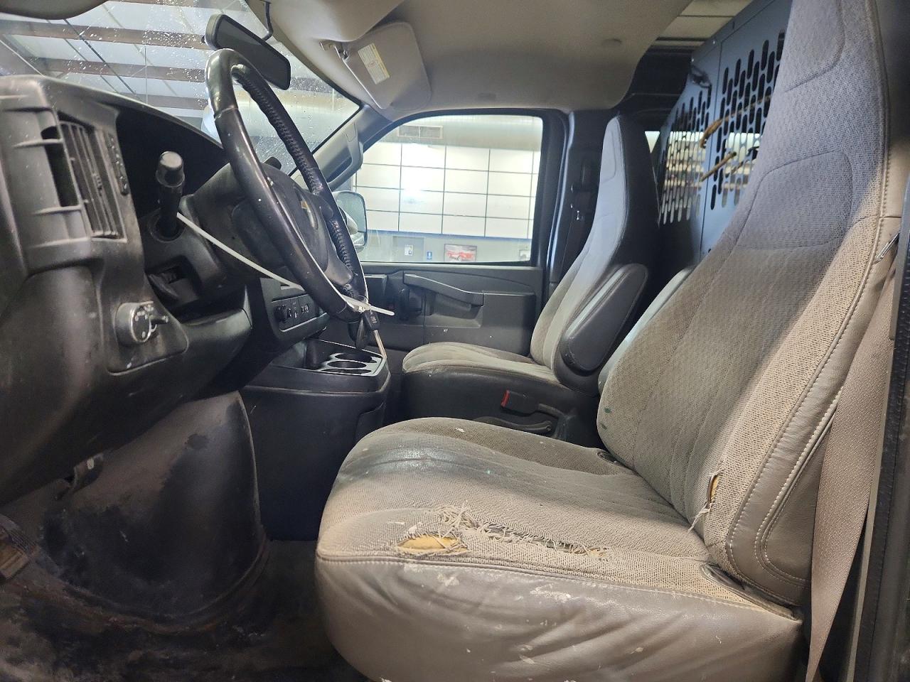 2016 CHEVROLET EXPRESS