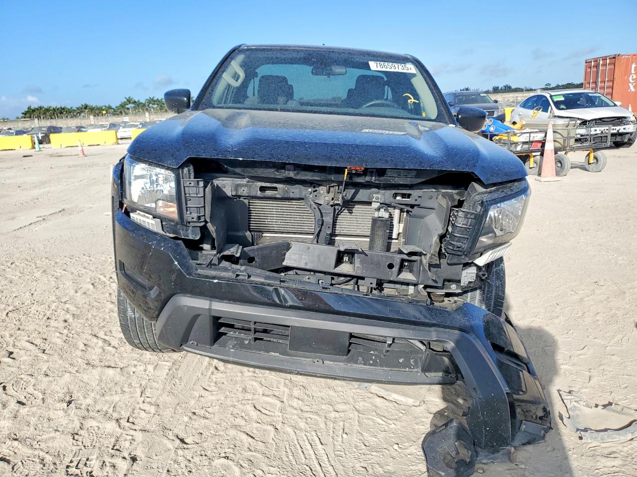 2022 NISSAN FRONTIER