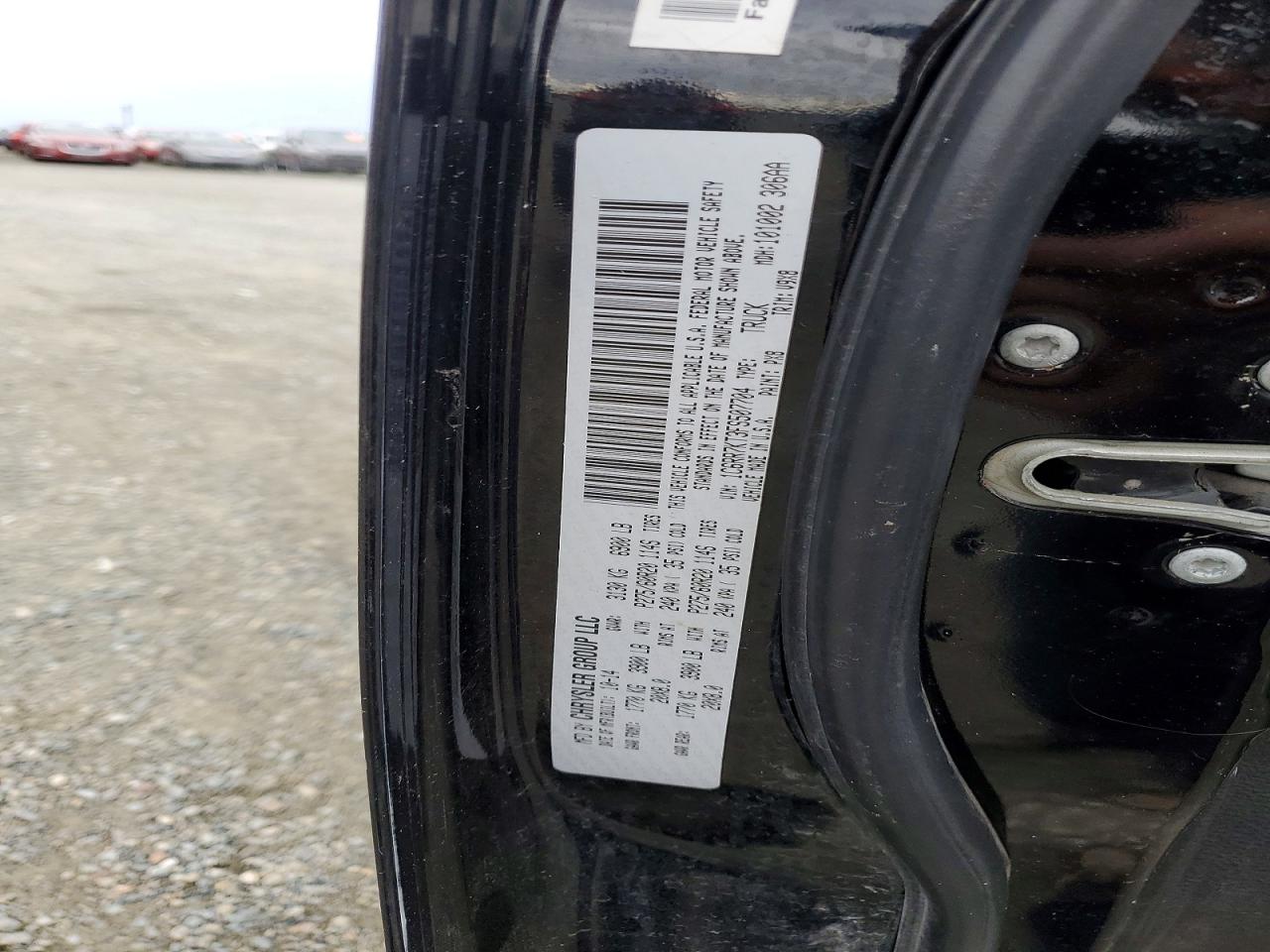 2015 RAM TRUCKS 1500