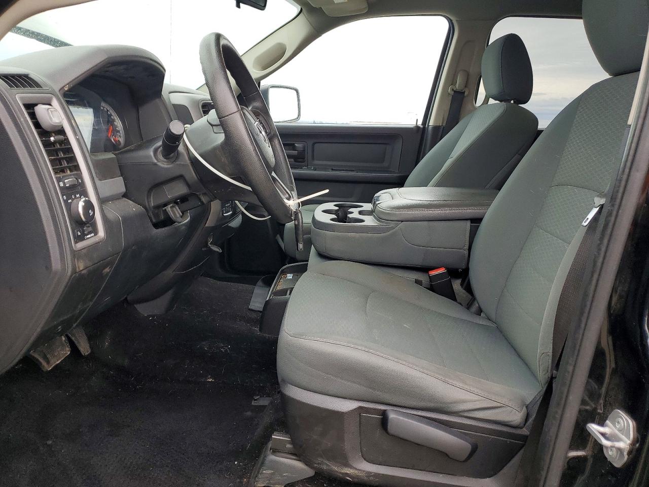 2015 RAM TRUCKS 1500
