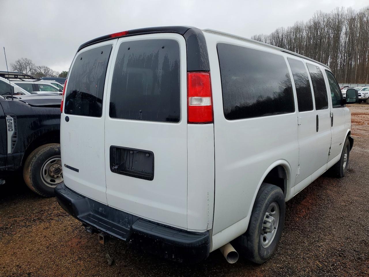 2019 CHEVROLET EXPRESS