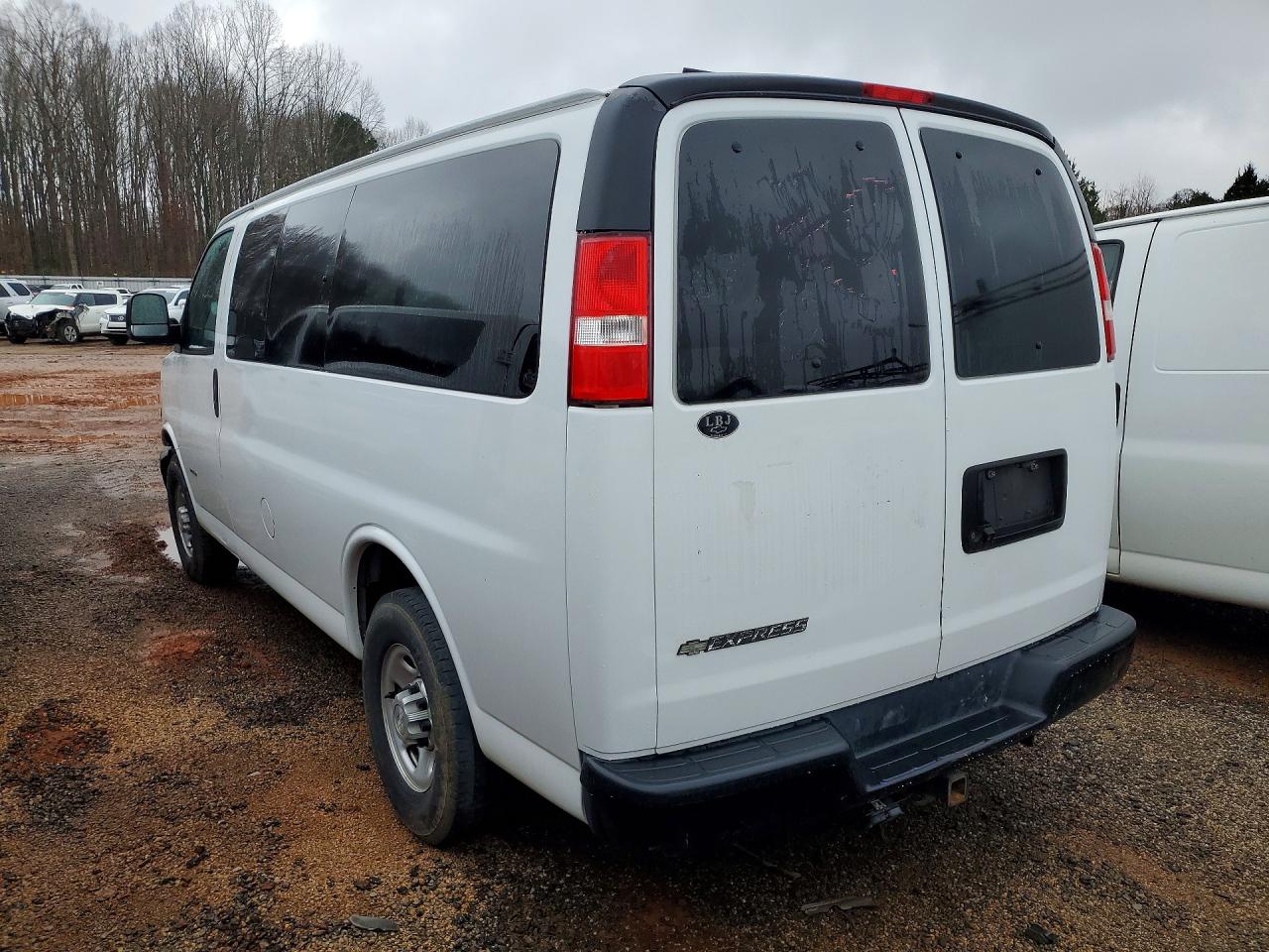 2019 CHEVROLET EXPRESS