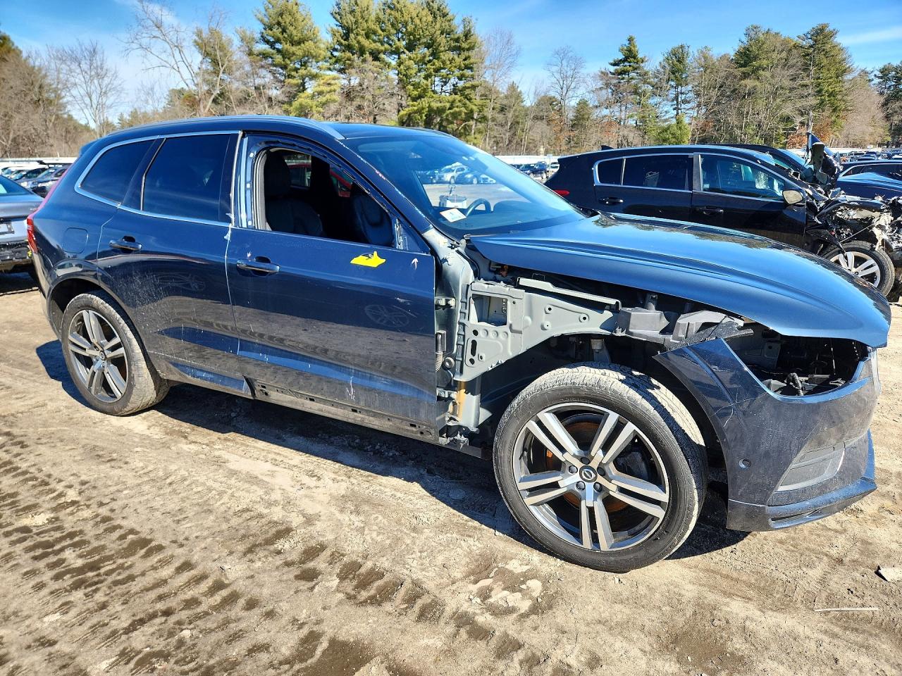 2019 VOLVO XC60