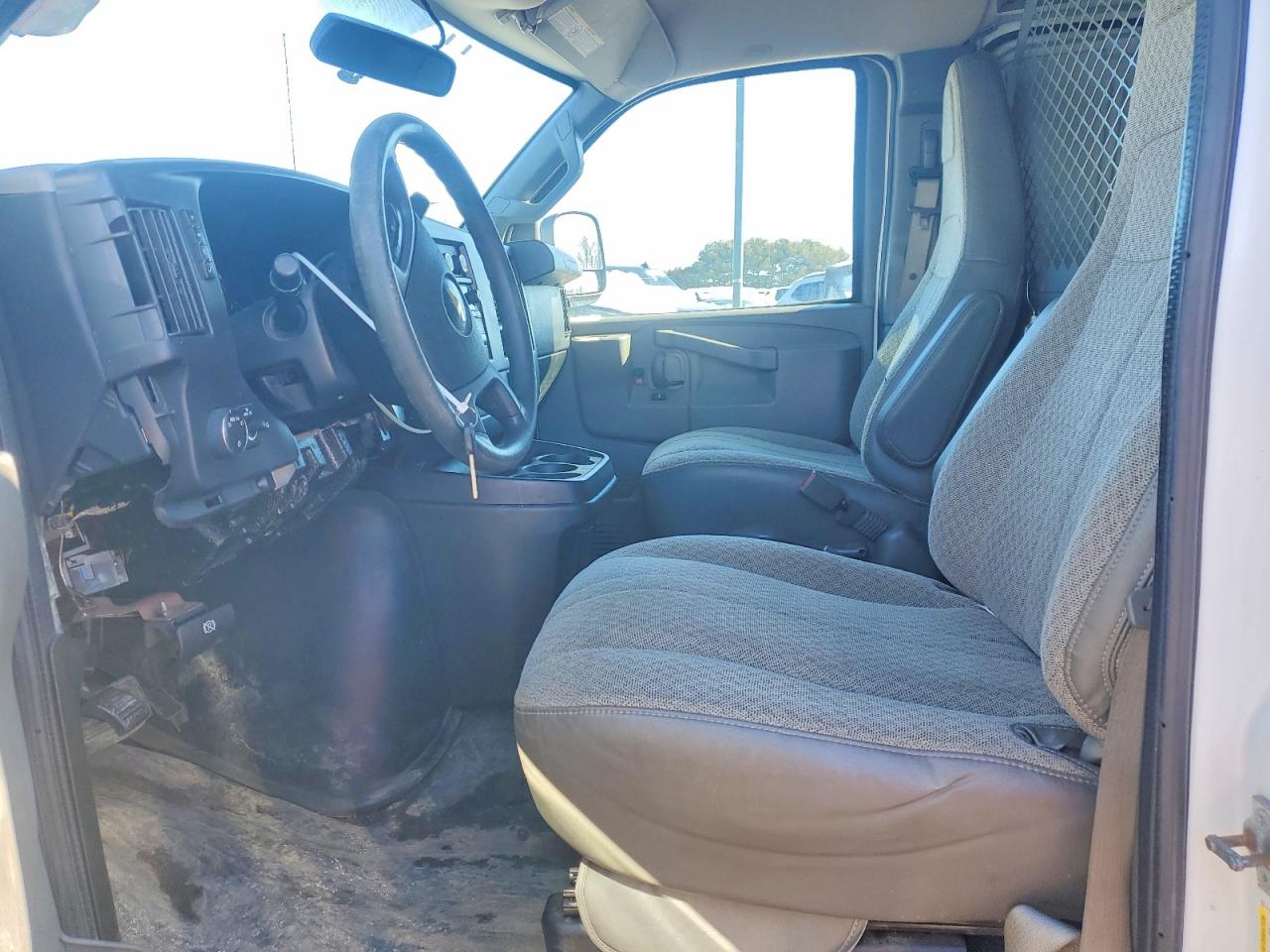 2017 CHEVROLET EXPRESS