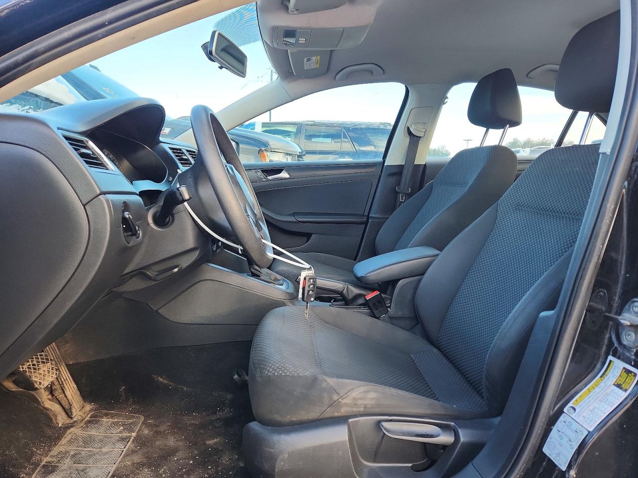 2013 VOLKSWAGEN JETTA
