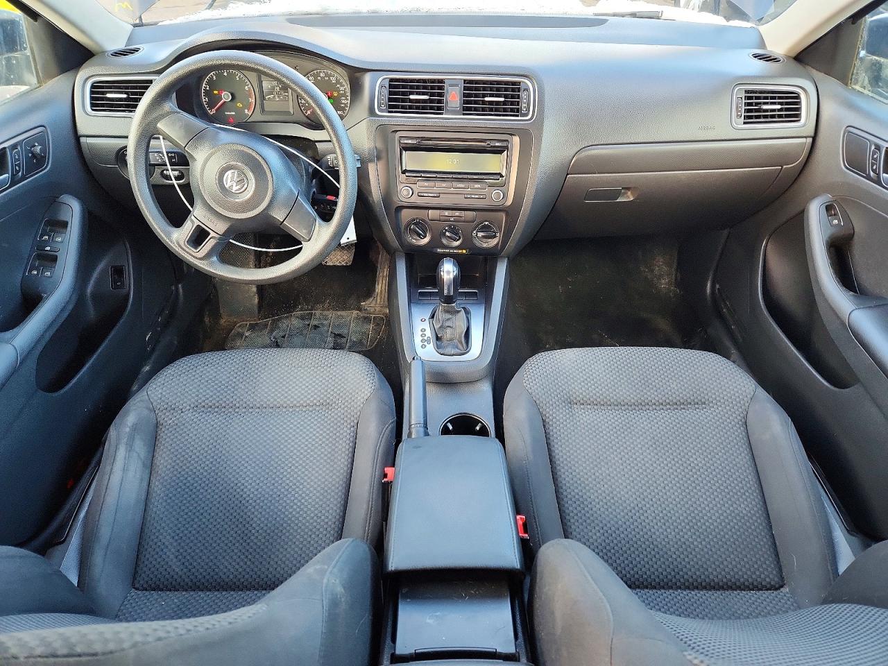 2013 VOLKSWAGEN JETTA