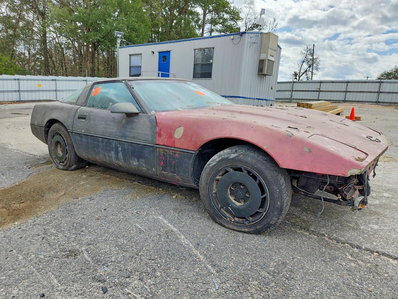 1984 CHEVROLET CORVETTE