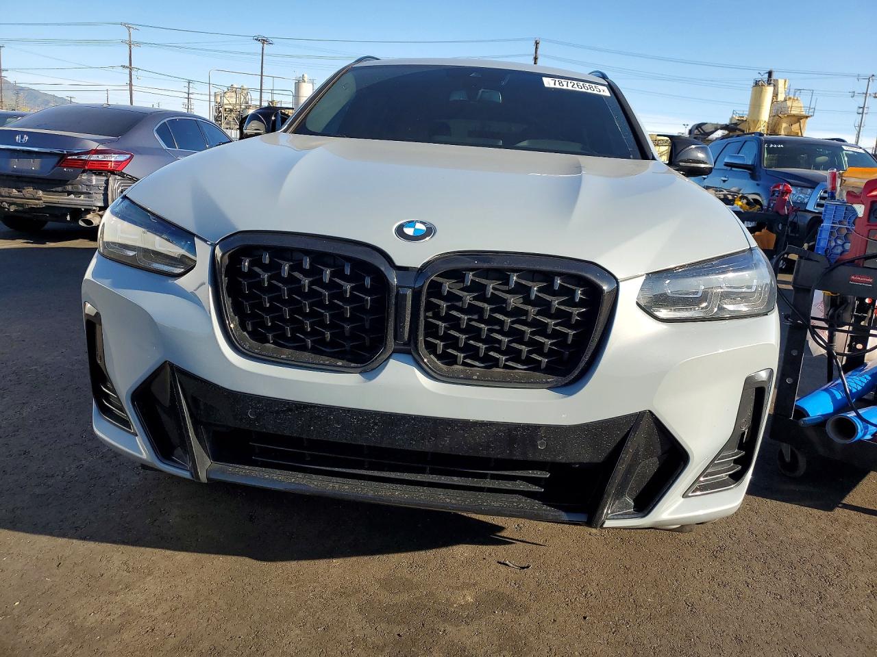 2023 BMW X4