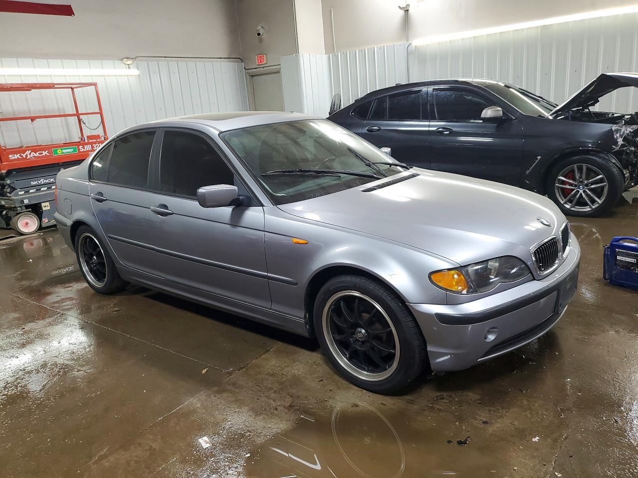 2003 BMW 3 SERIES