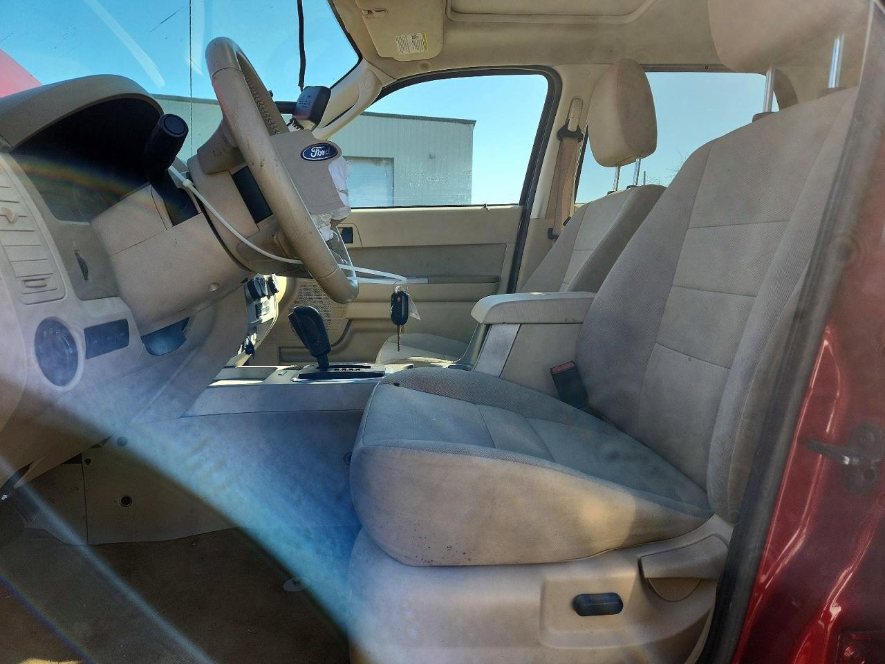 2011 FORD ESCAPE