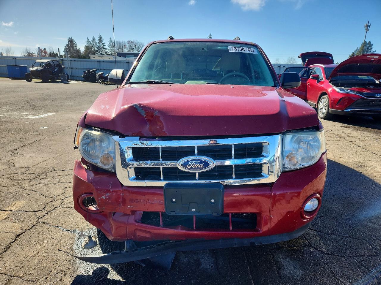 2011 FORD ESCAPE