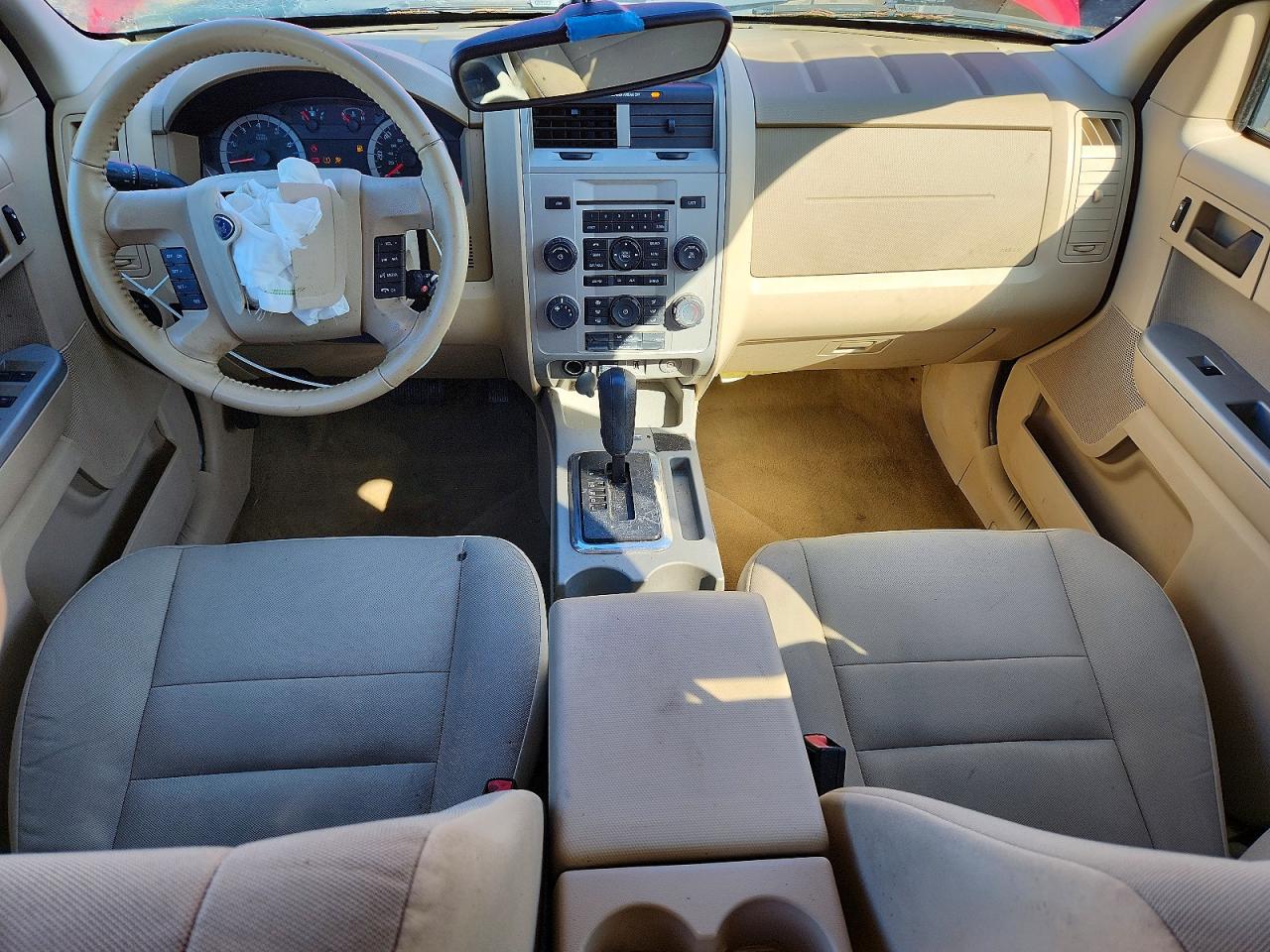 2011 FORD ESCAPE