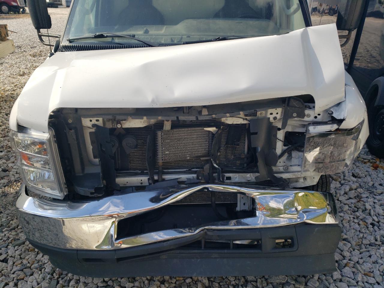 2022 FORD ECONOLINE