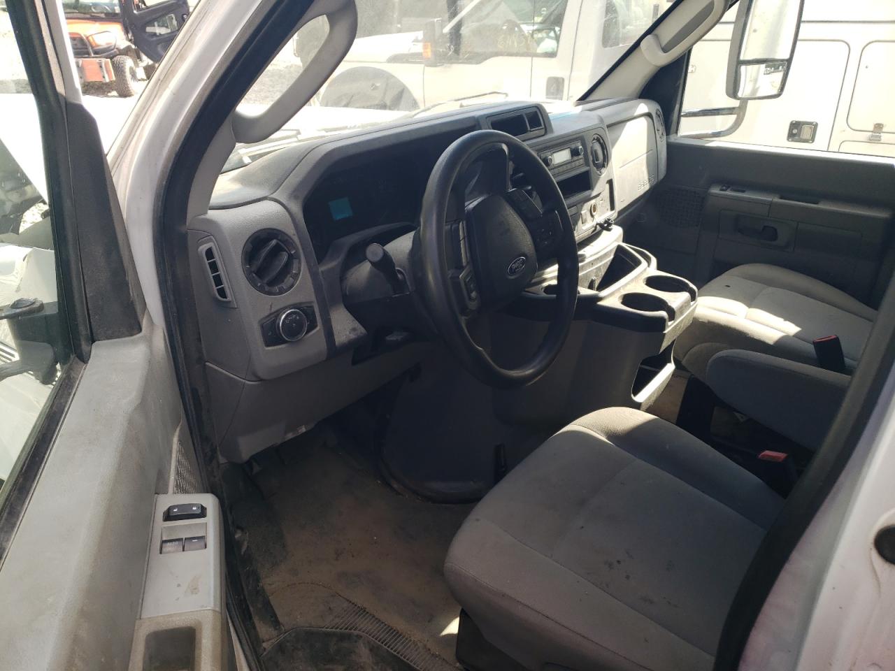 2022 FORD ECONOLINE