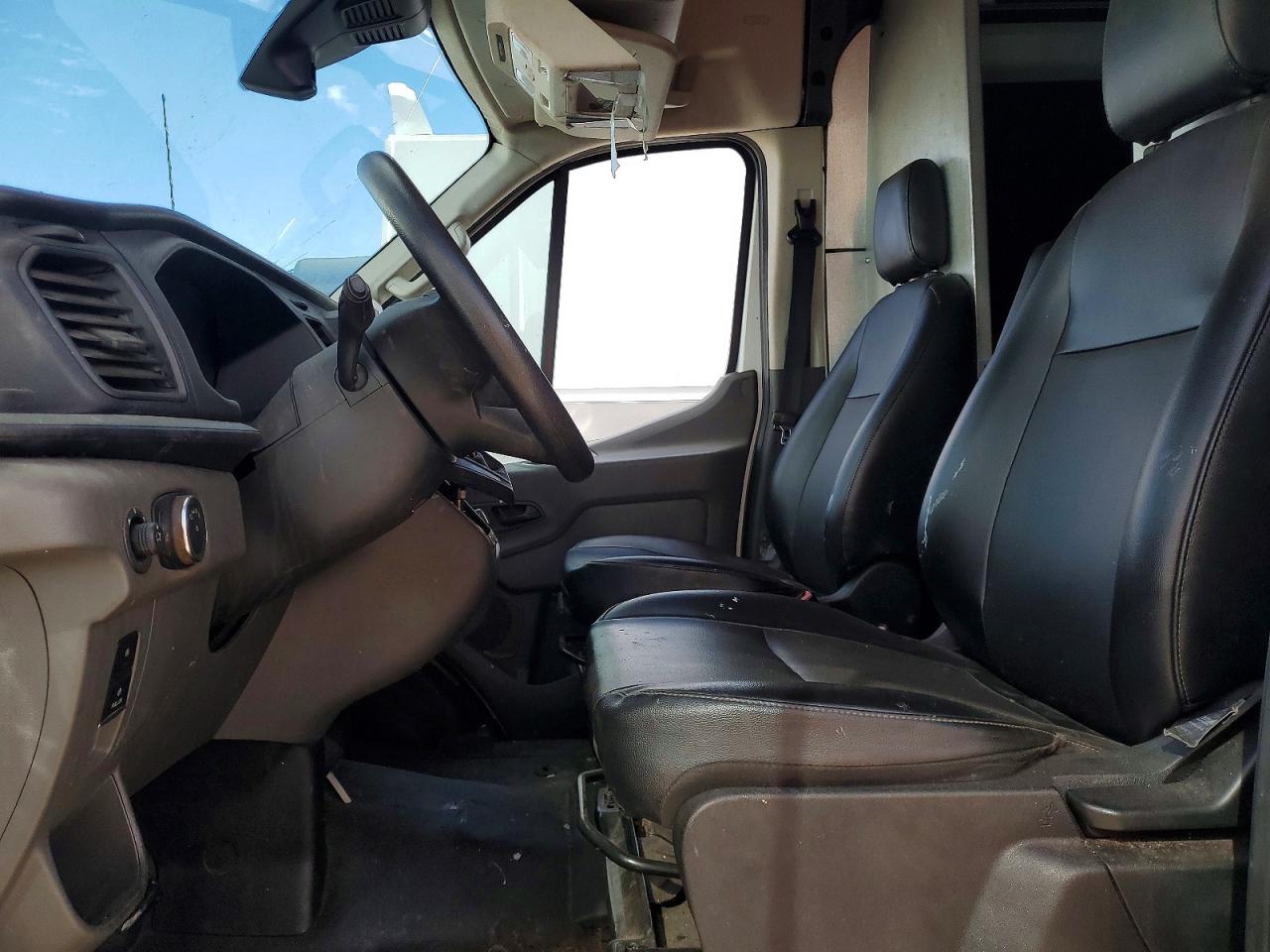 2022 FORD TRANSIT