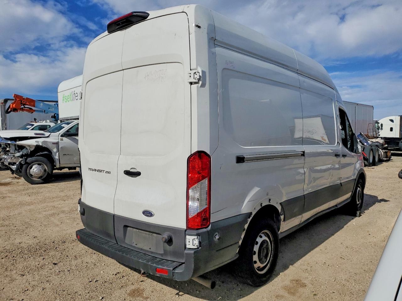 2022 FORD TRANSIT