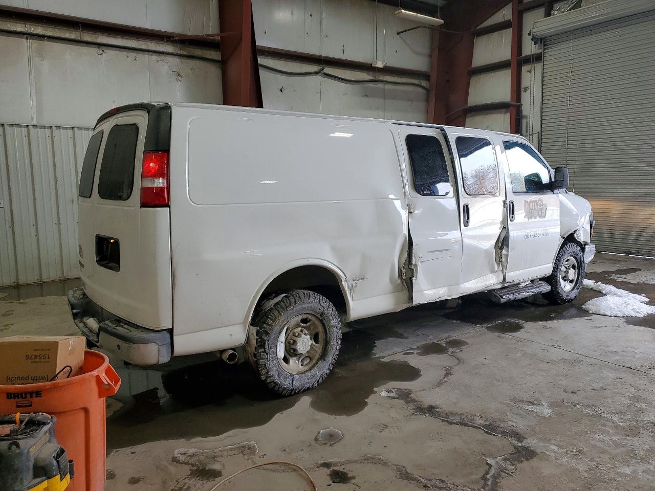 2023 CHEVROLET EXPRESS