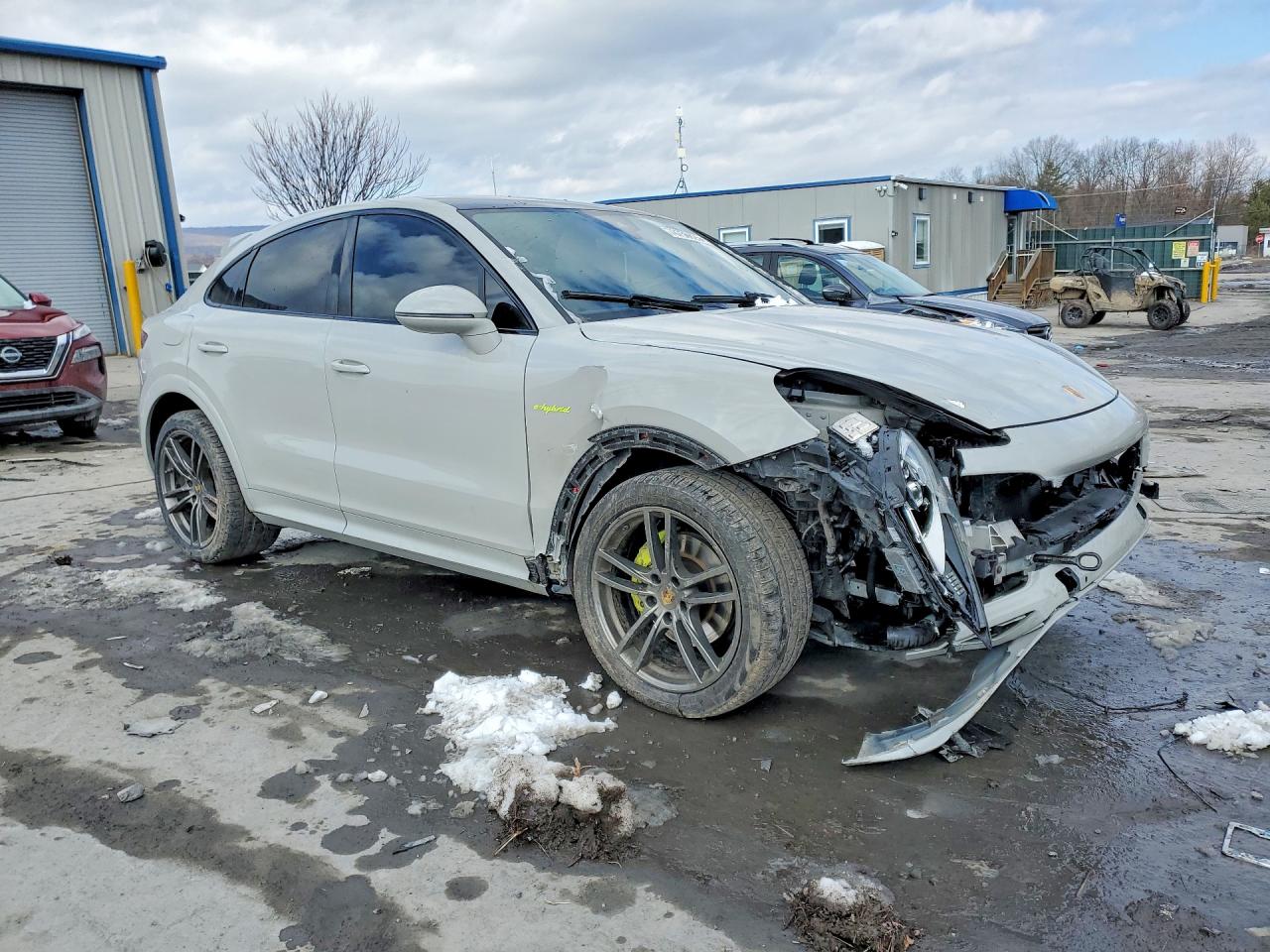 2022 PORSCHE CAYENNE