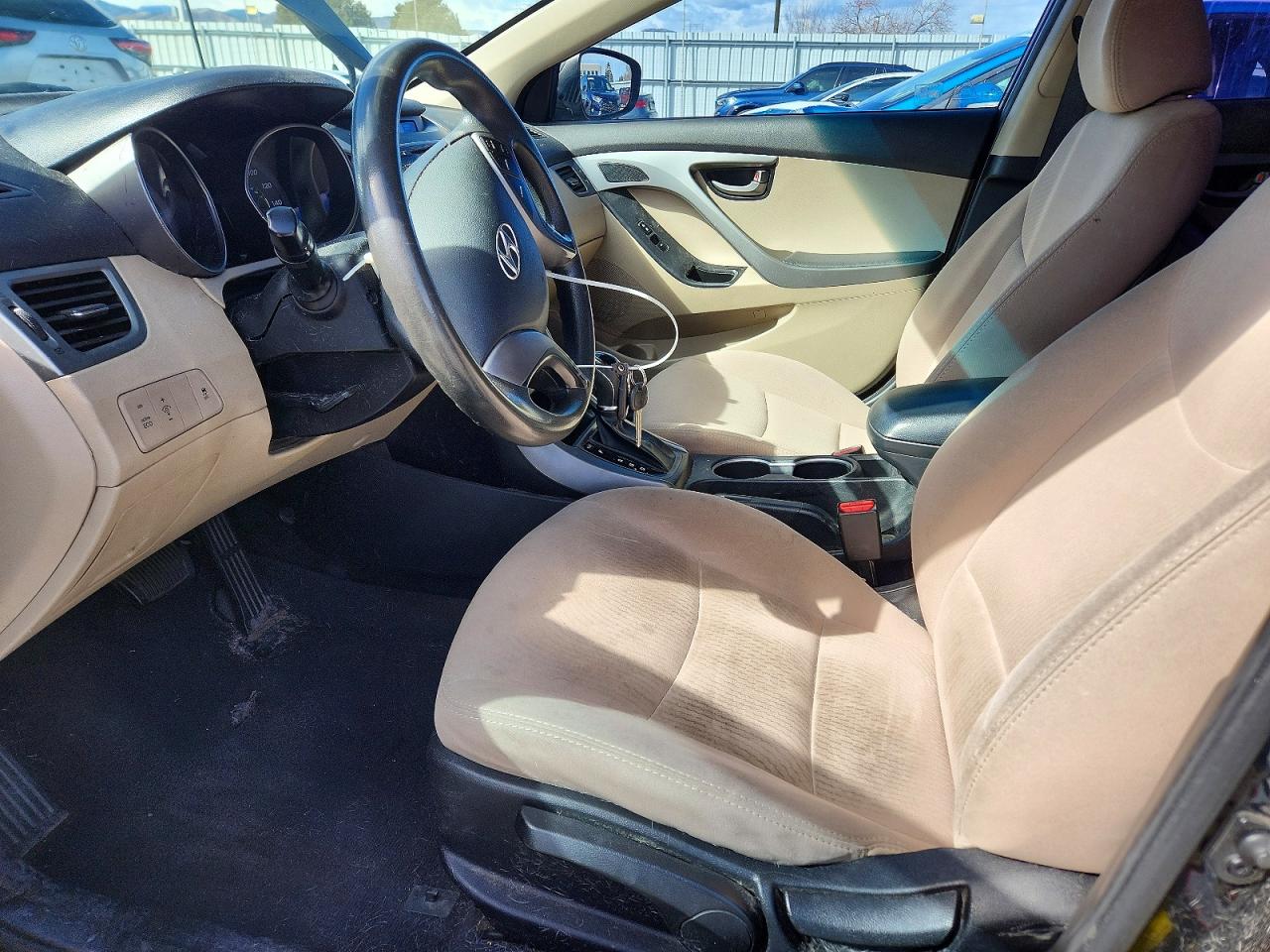 2016 HYUNDAI ELANTRA