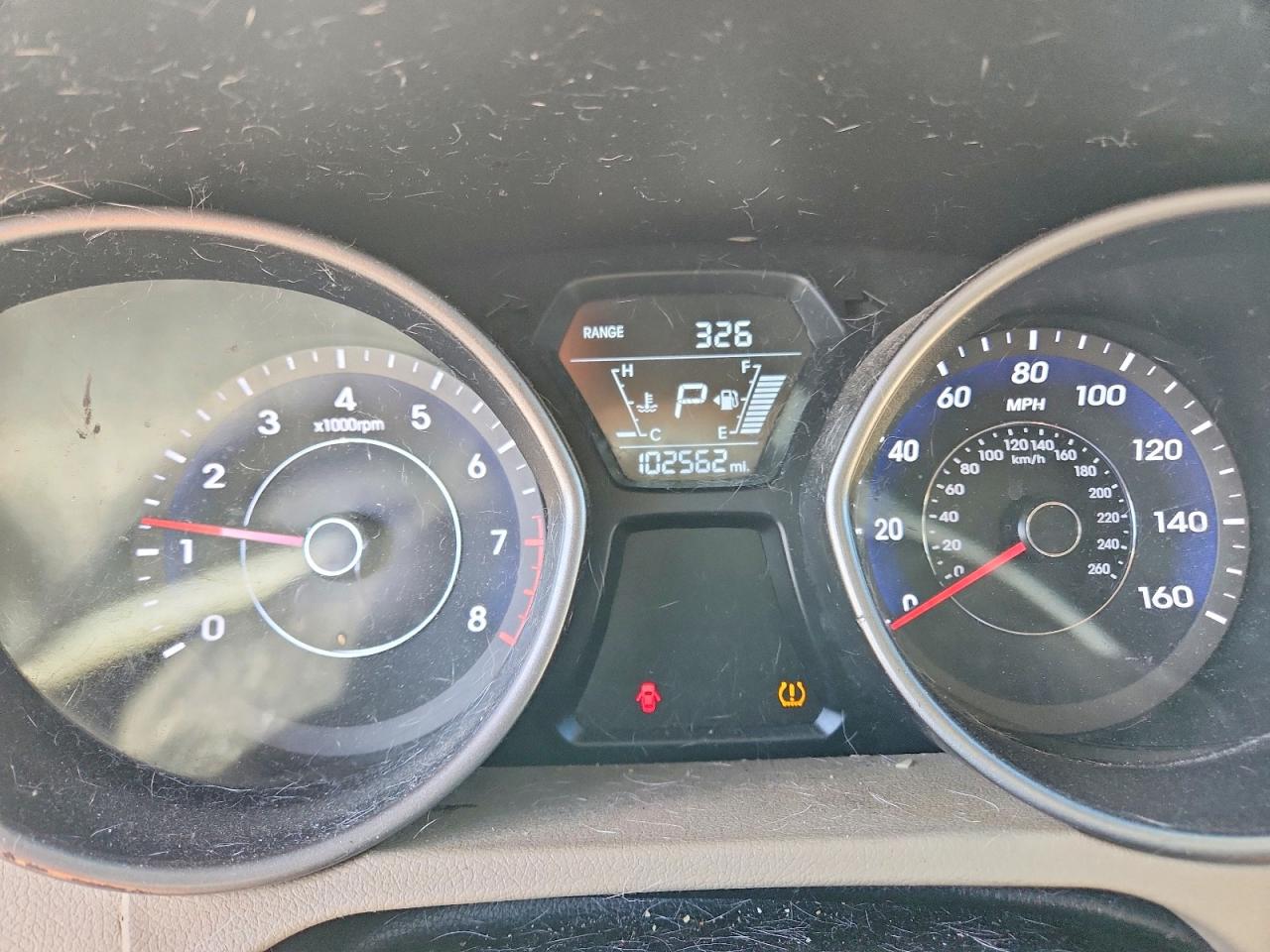2016 HYUNDAI ELANTRA