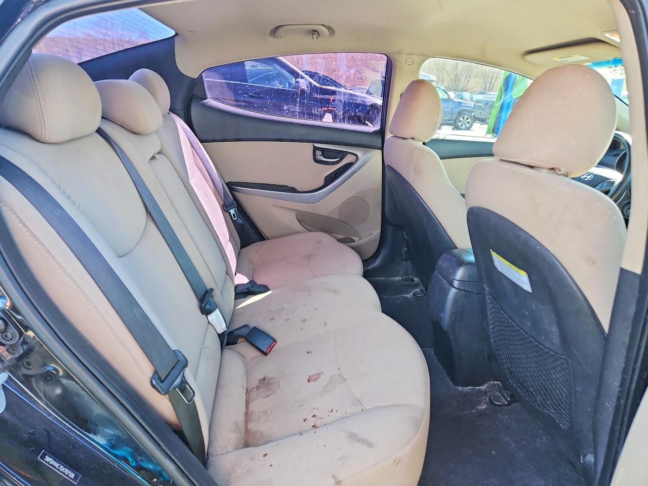 2016 HYUNDAI ELANTRA