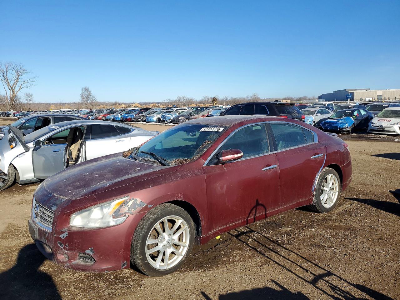 2011 NISSAN MAXIMA