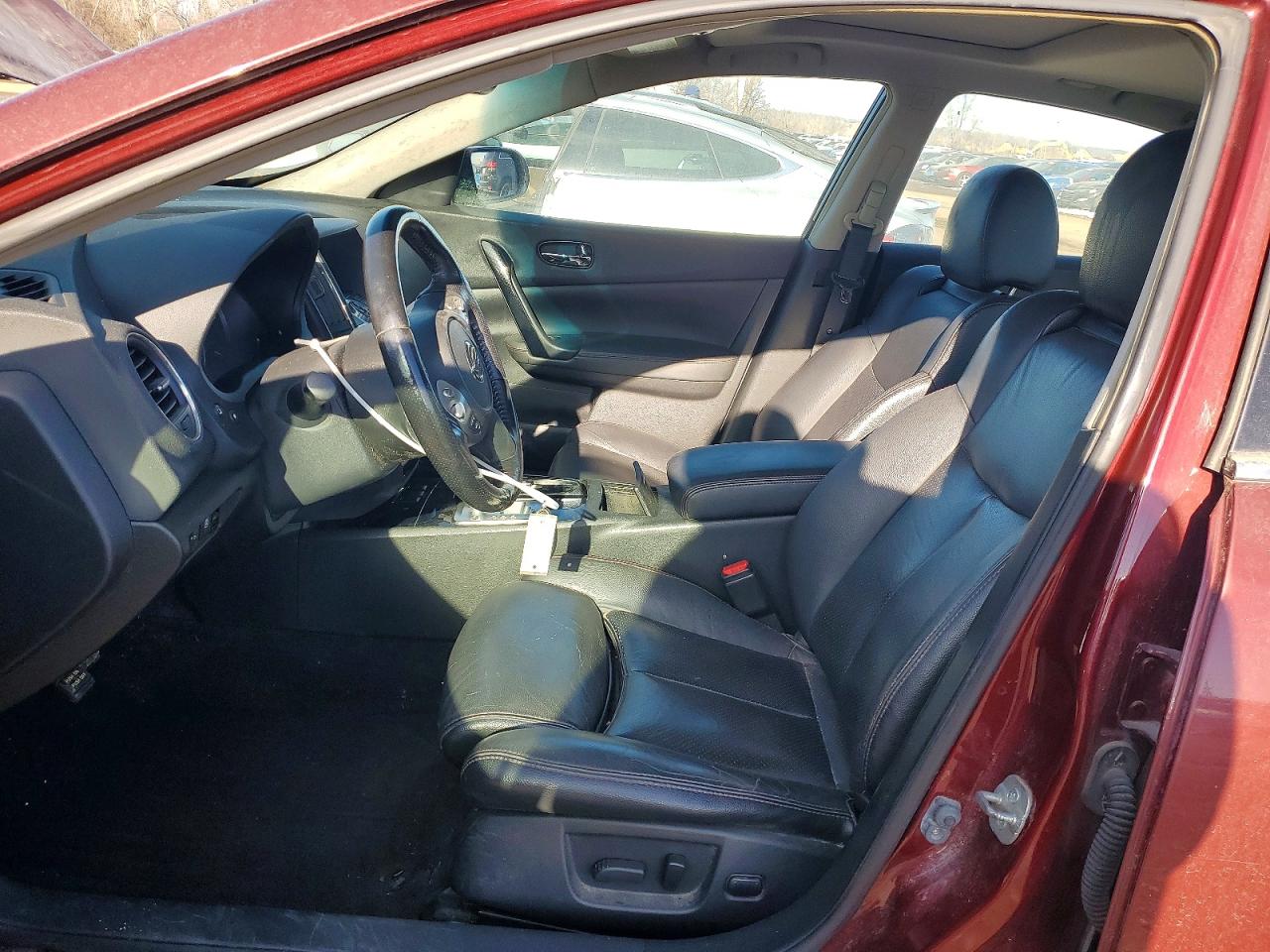 2011 NISSAN MAXIMA