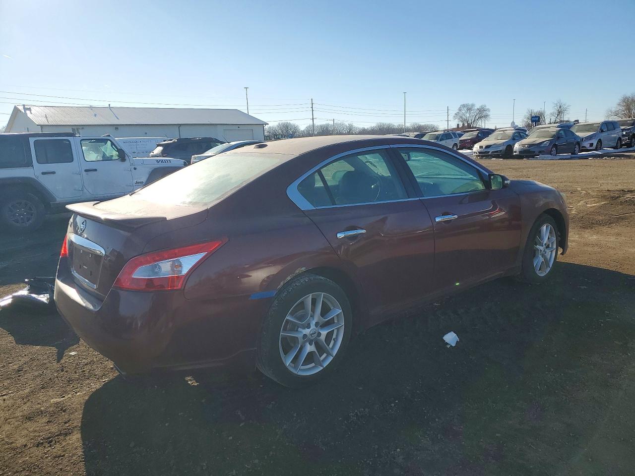 2011 NISSAN MAXIMA