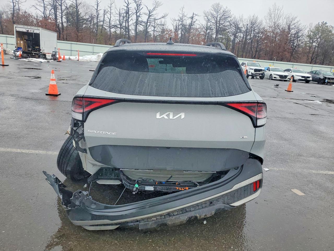 2023 KIA SPORTAGE X