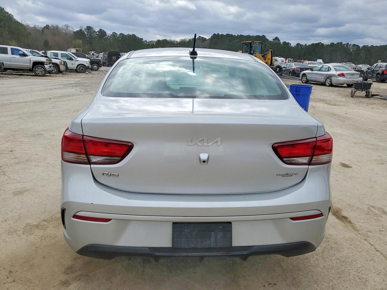 2023 KIA RIO