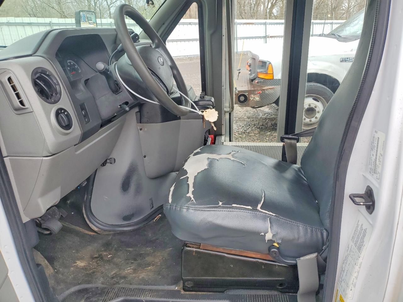 2017 FORD ECONOLINE
