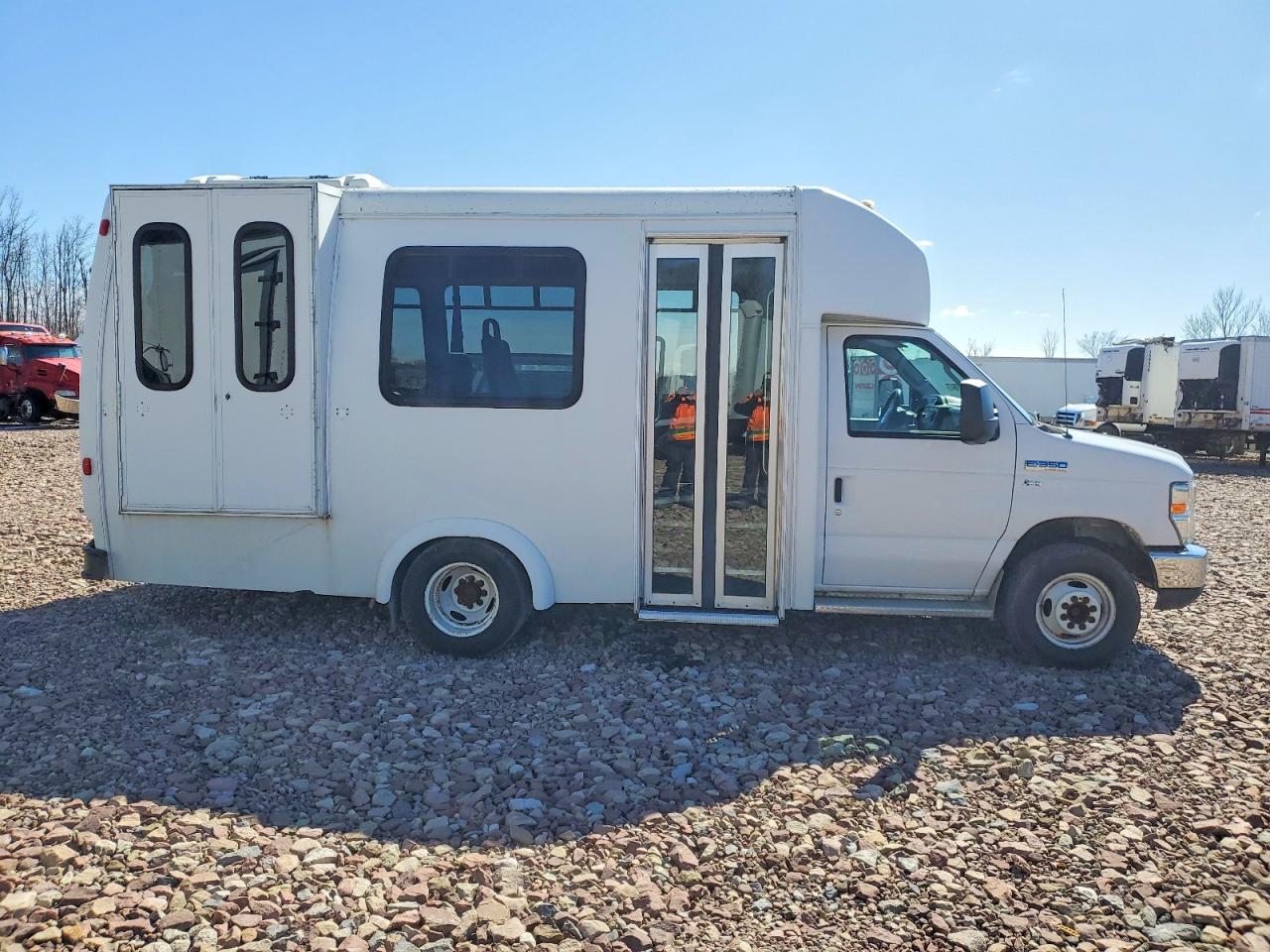 2013 FORD ECONOLINE