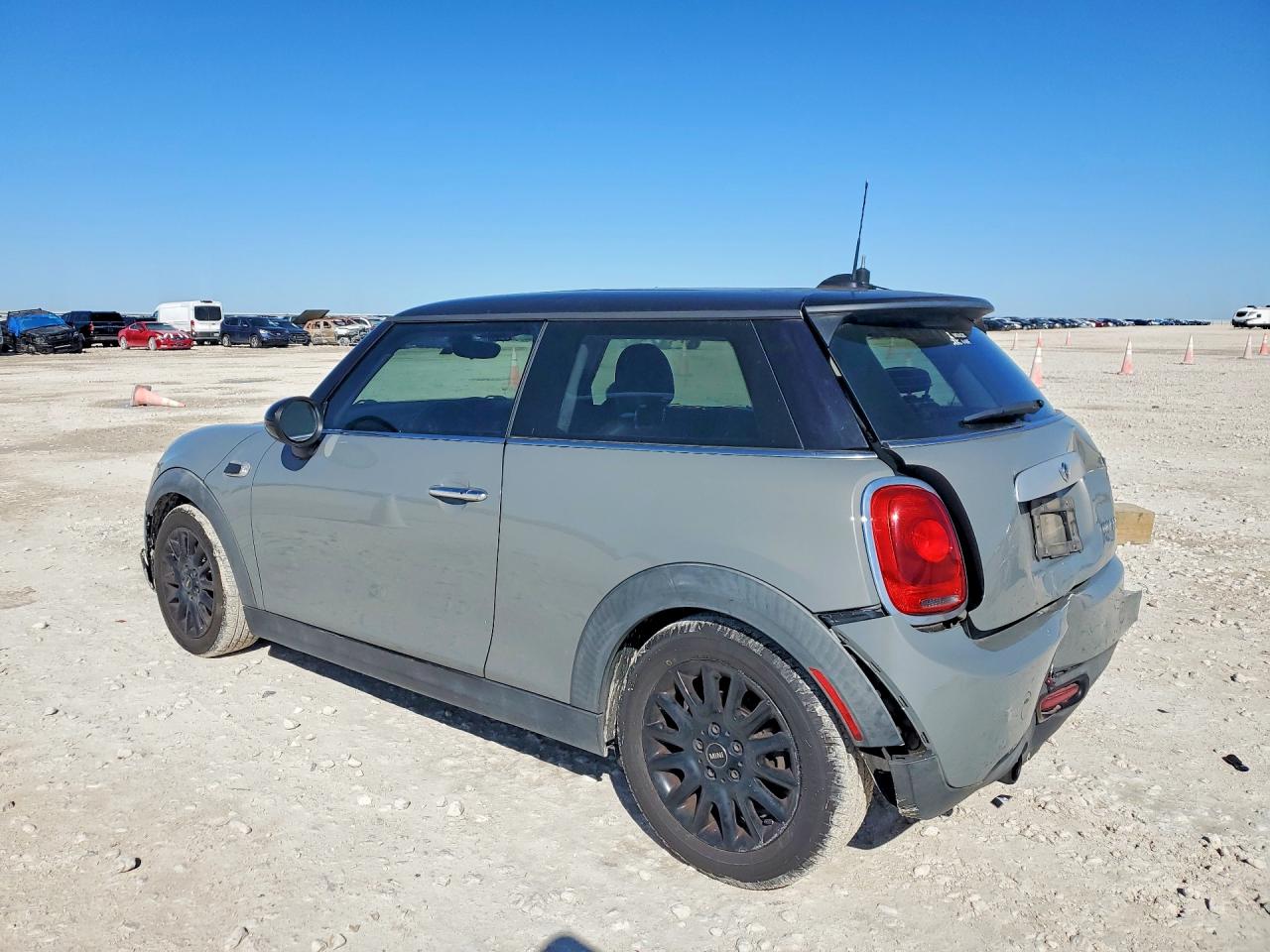 2015 MINI COOPER