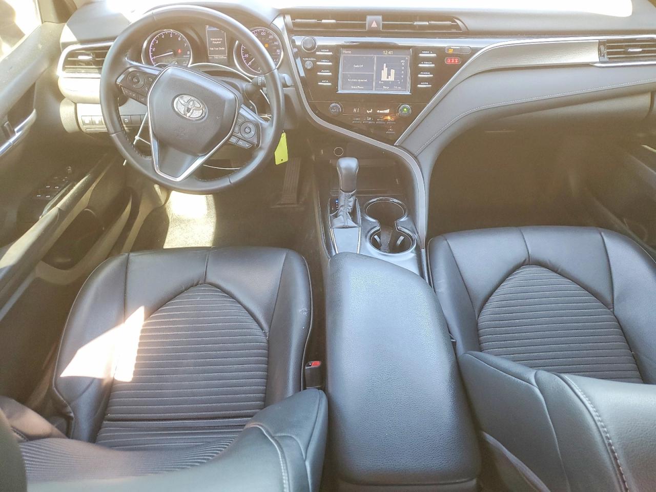2018 TOYOTA CAMRY