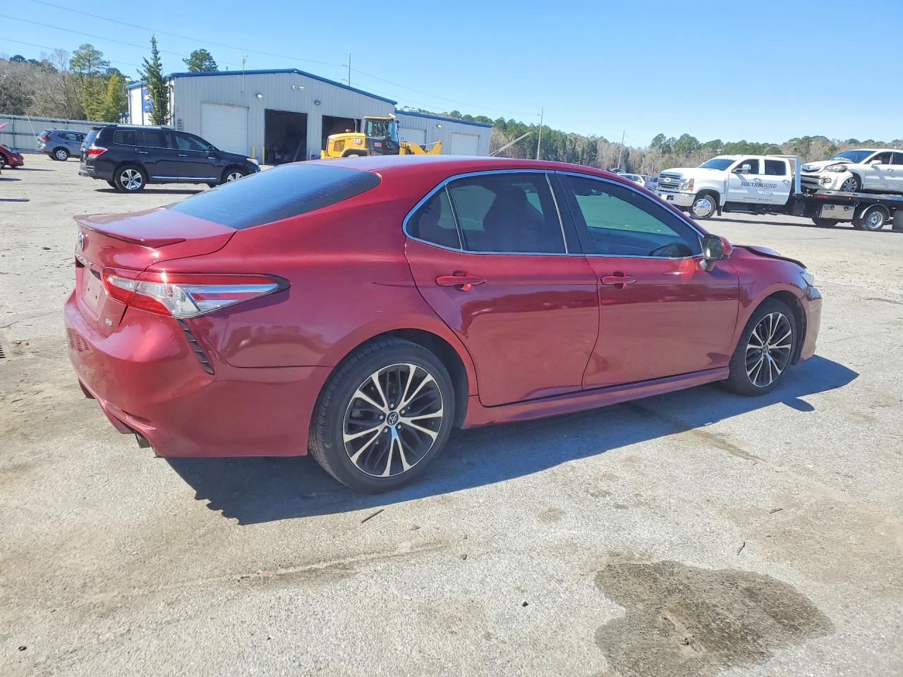 2018 TOYOTA CAMRY