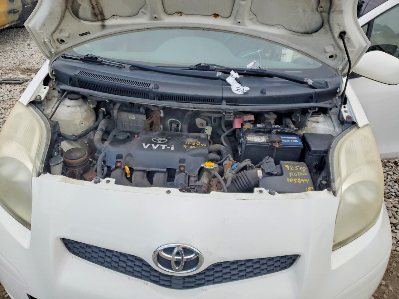 2009 TOYOTA YARIS