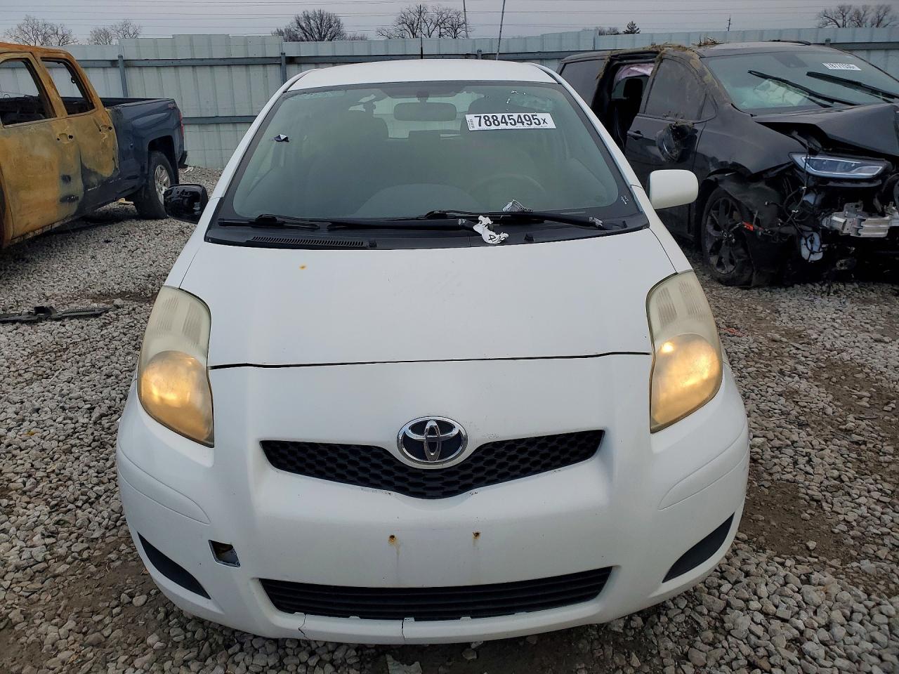 2009 TOYOTA YARIS