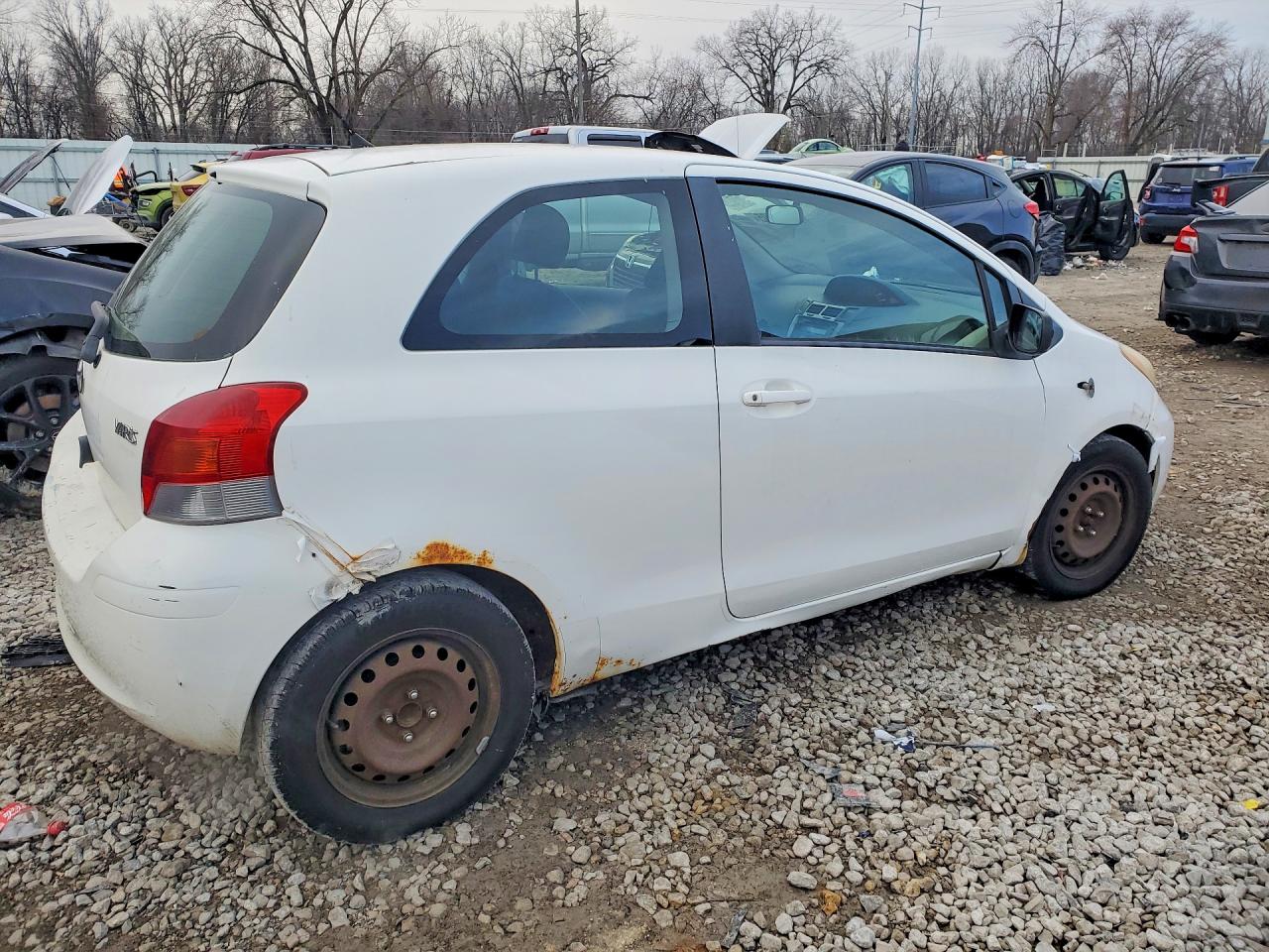 2009 TOYOTA YARIS