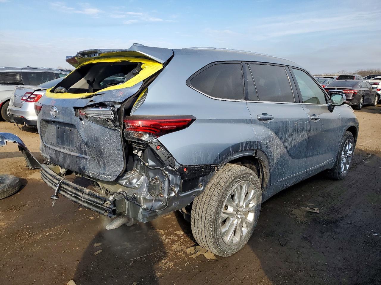 2020 TOYOTA HIGHLANDER
