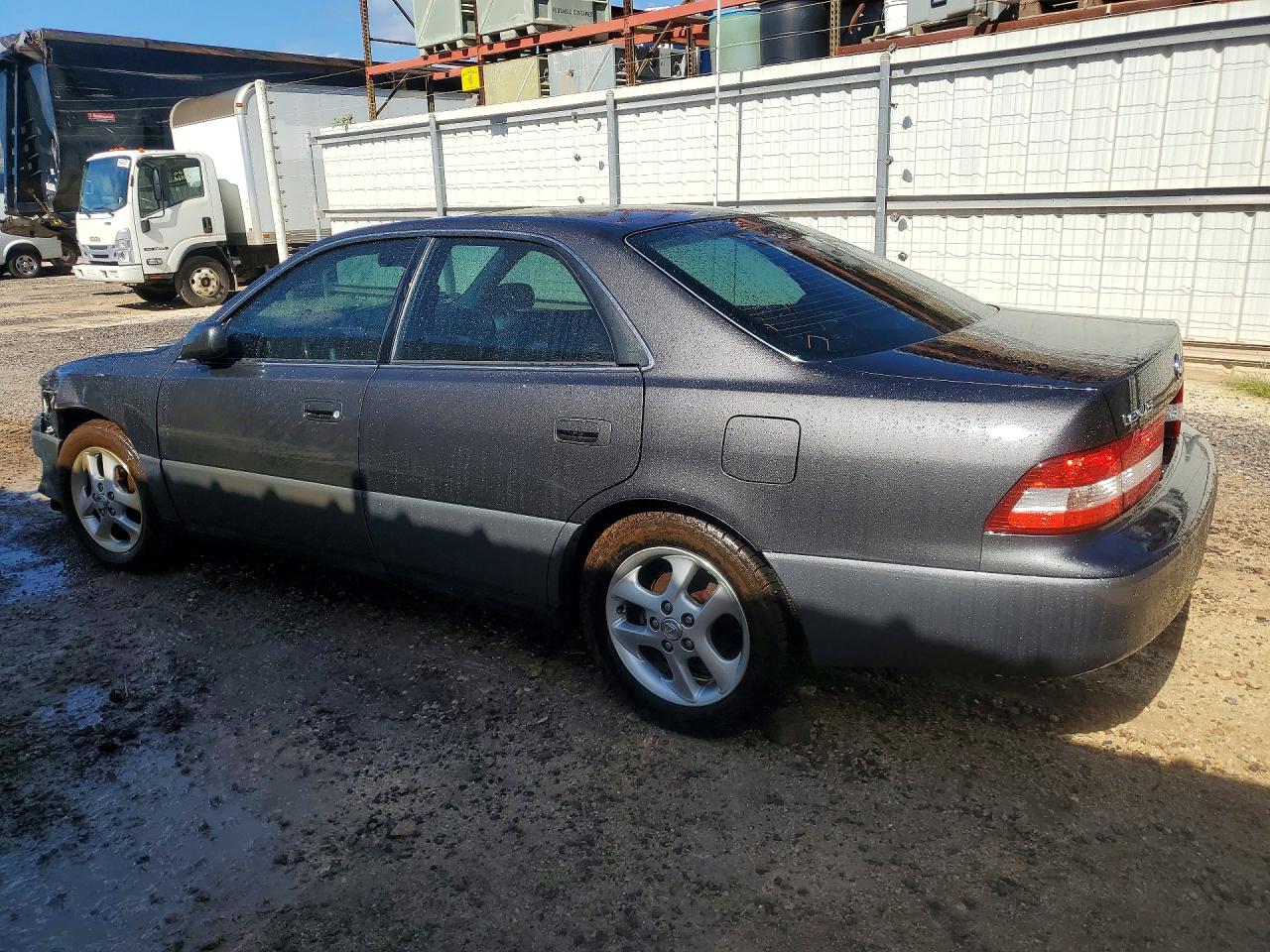 2001 LEXUS ES250