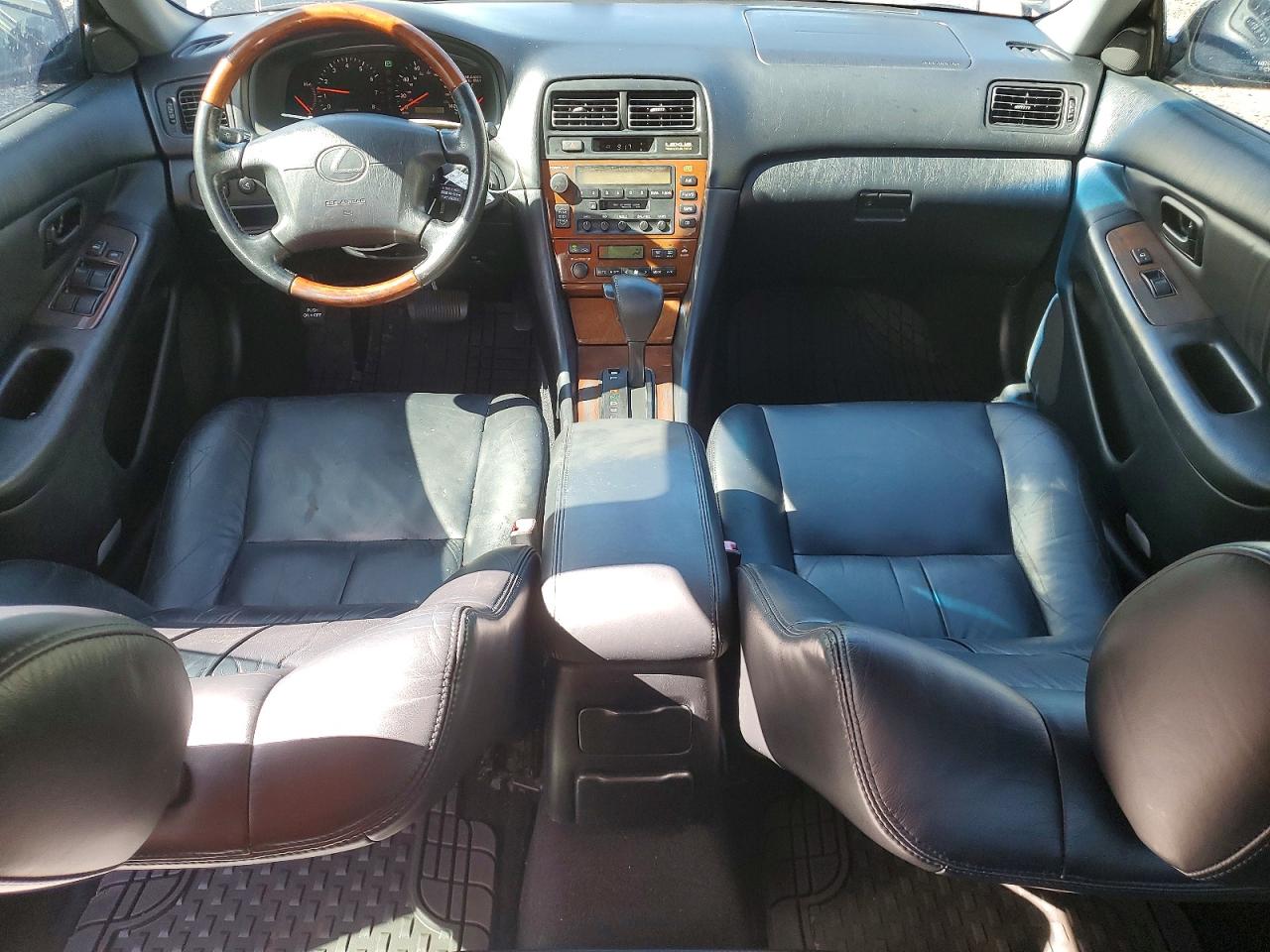 2001 LEXUS ES250