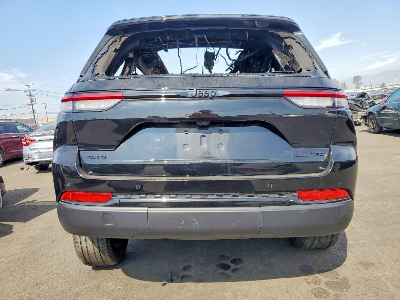 2025 JEEP CHEROKEE