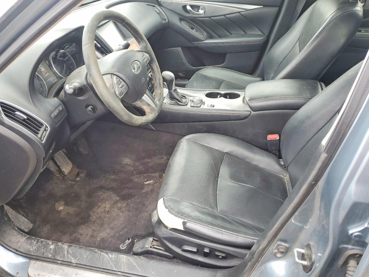 2016 INFINITI Q50 2.0T